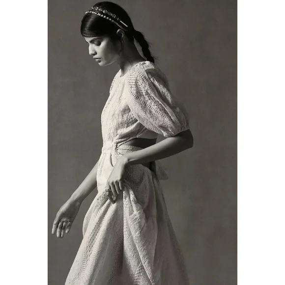 chinese dress ladies AEILA VINTAGE LACE MAXI DRESS – Aclosy main image 1